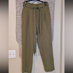 Essue Khaki Trousers